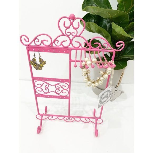 Other - ❣️Pink Jewelry rack NWT